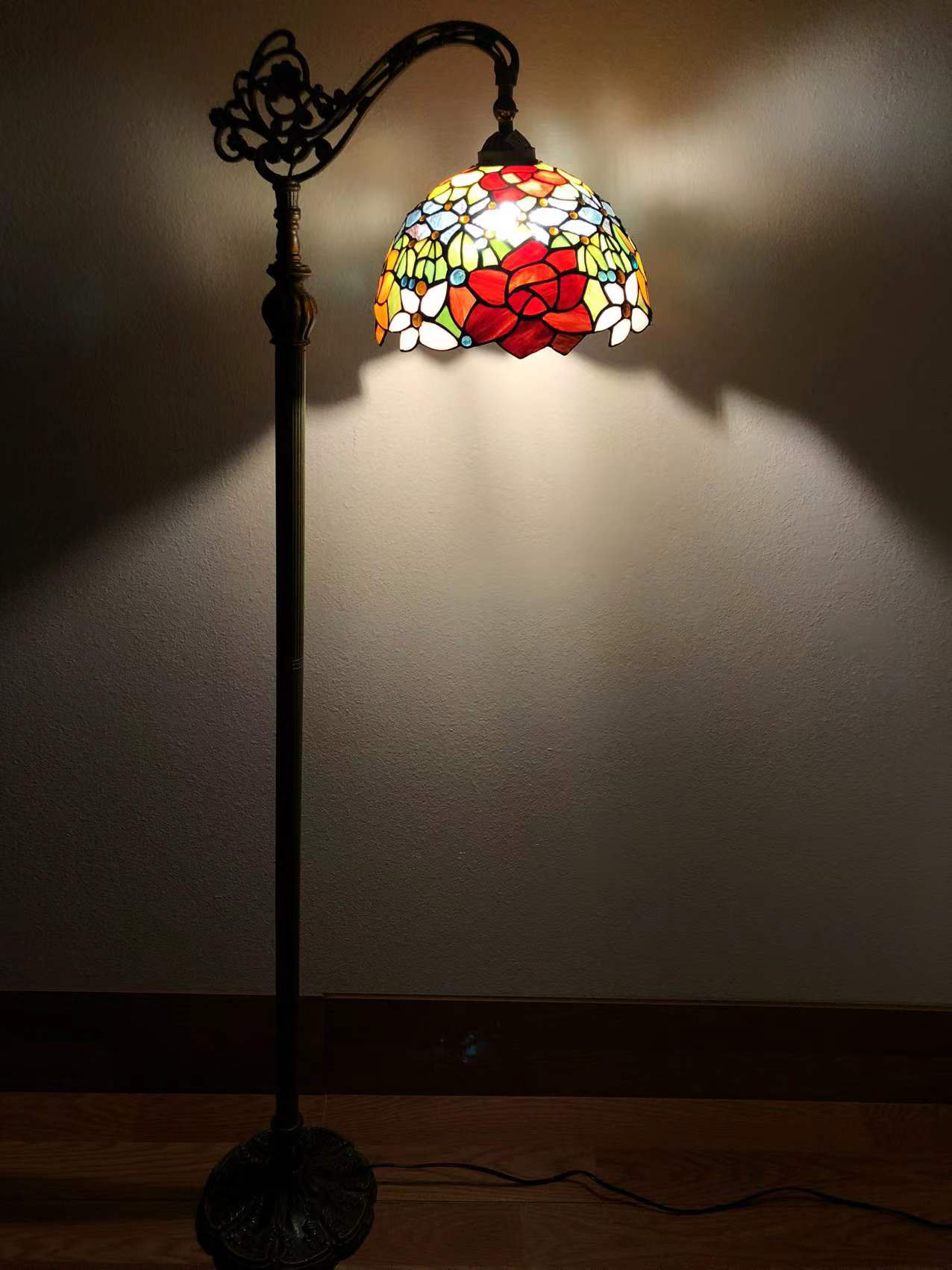 Bloomsbury Market Tonsey Tiffany Floor Lamp Rose Flowers Red Orange
